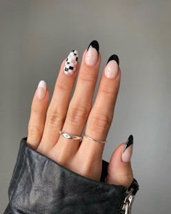 french manicure designs black