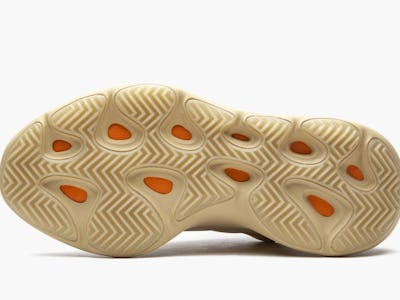 Will the yeezy sales 700 v3 restock