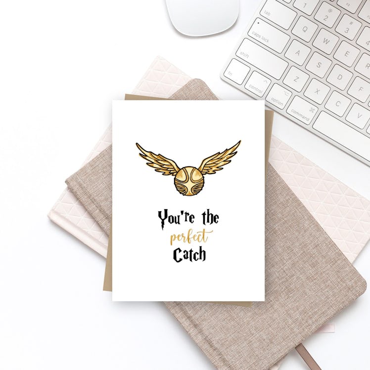 This Golden Snitch card is part of the 'Harry Potter'-themed Valentine's Day cards on Etsy. 