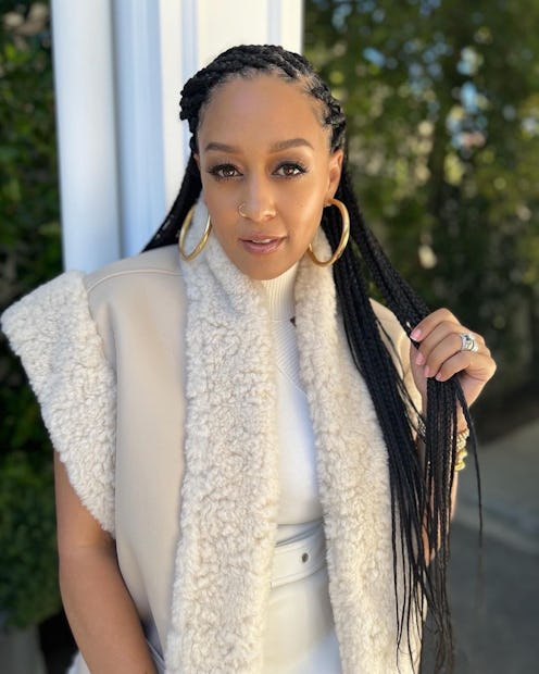 Tia Mowry makeup