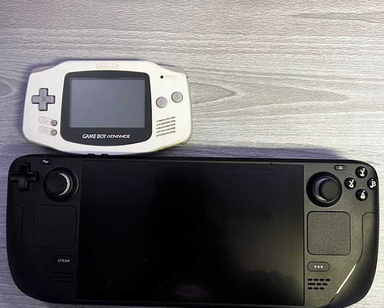 Steam Deck size comparison vs. Game Boy Advance