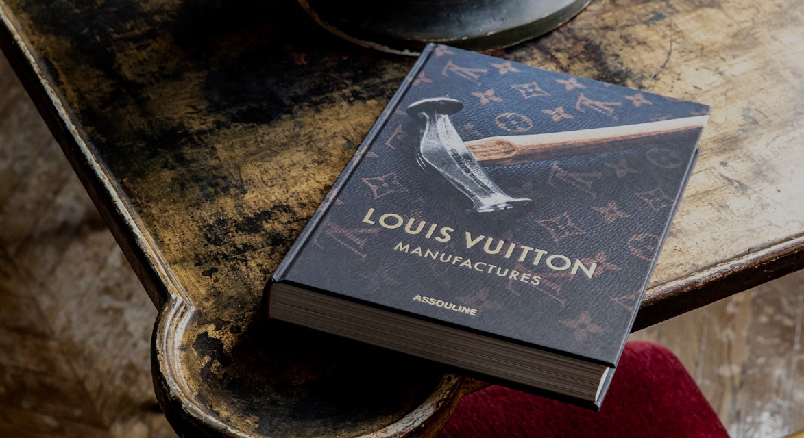 Louis Vuitton Manufactures, English version - Art of Living - Books and  Stationery