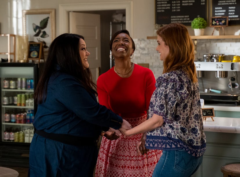 Brooke Elliott as Dana Sue Sullivan, Heather Headley as Helen Decatur, Joanna Garcia Swisher as Madd...