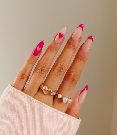 Super cute Valentine's Day nail art ideas for your manicure inspo. 