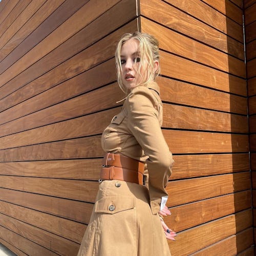 Sydney Sweeney outfit photo.
