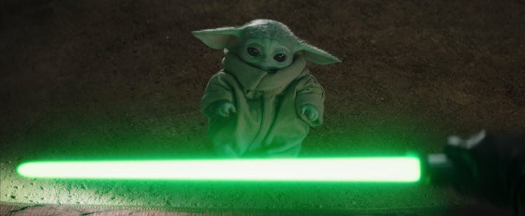 Star Wars Yoda lightsaber theory time travel sequel trilogy 