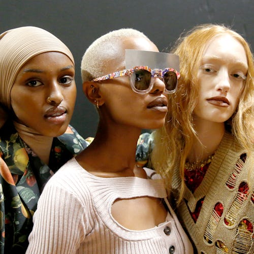 models backstage beauty trends