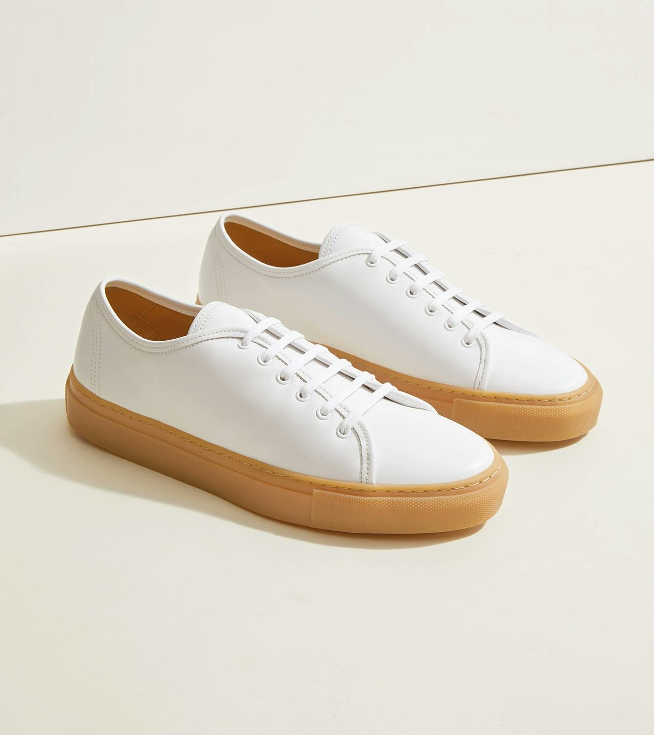 platform sneakers trend