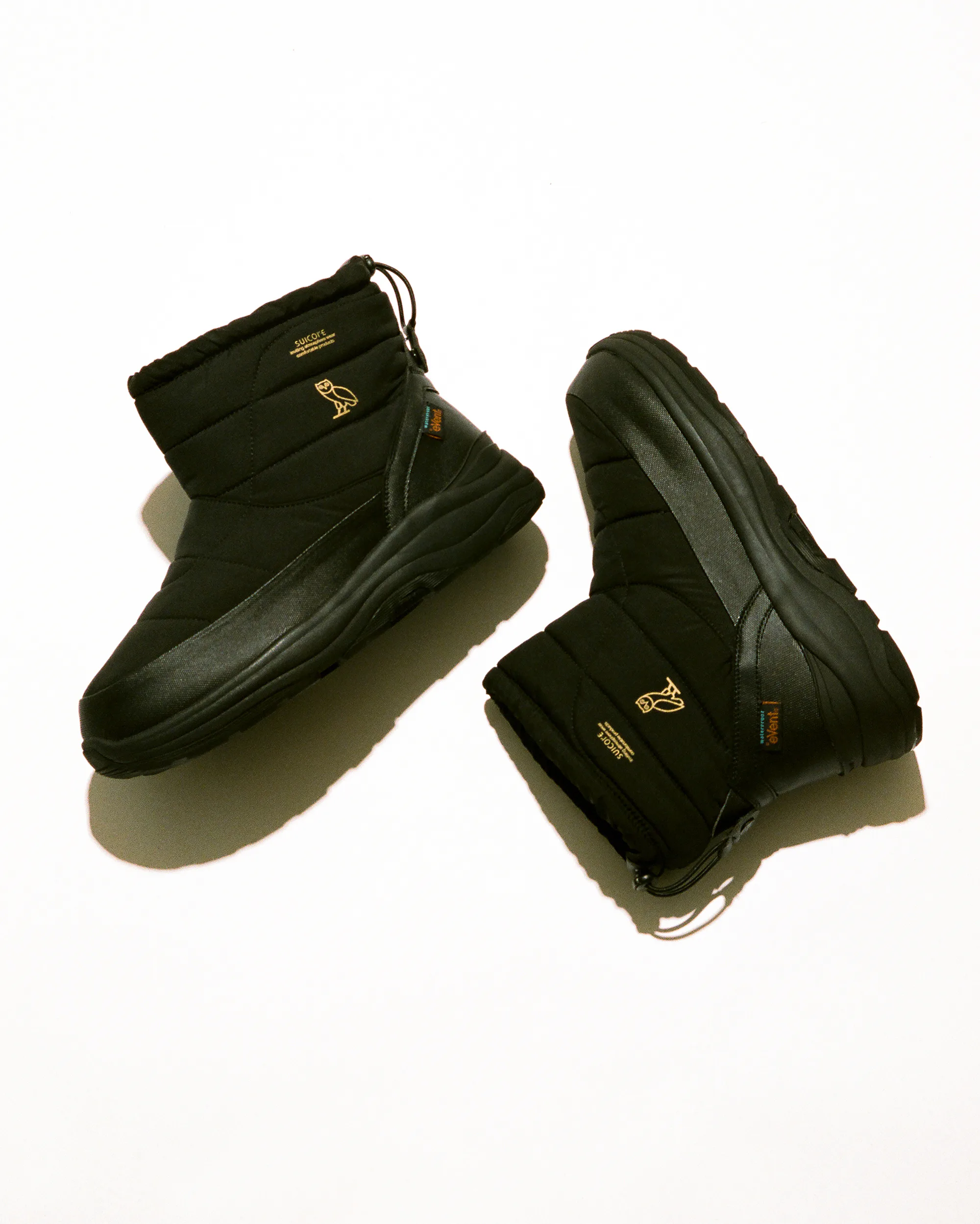 Drake's OVO brand made the comfy, weatherproof slippers of our dreams