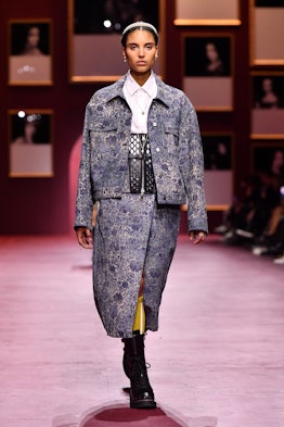 Dior's Fall/Winter 2022 Show Examines The Future Of Fashion