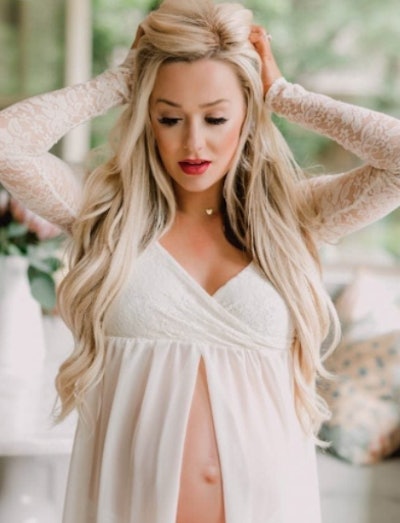 Long-sleeve Sweetheart Gown is a great boudoir maternity lingerie outfit
