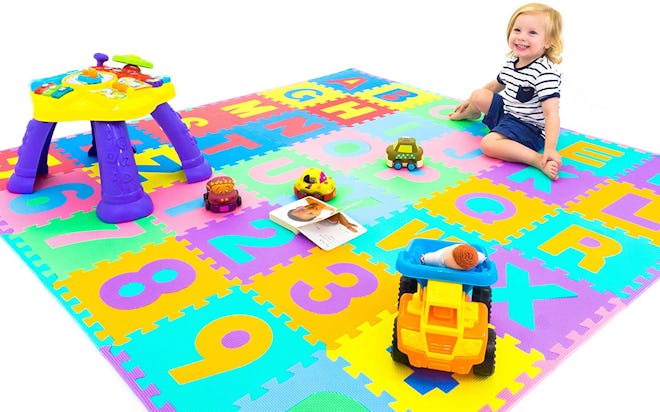 The Best Play Mat with the Alphabet