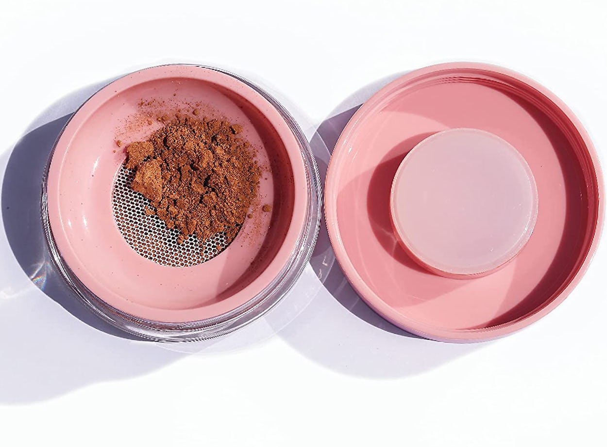 The Good Mineral Loves You Back 3-In-1 Powder Foundation