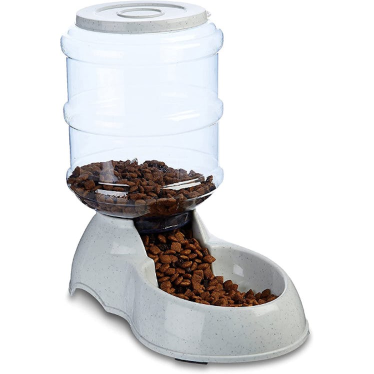 Amazon Basics Gravity Pet Feeder