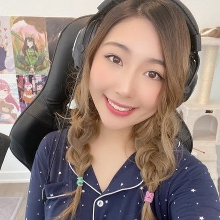 XChocoBars taking a selfie while sitting in a black gaming chair 