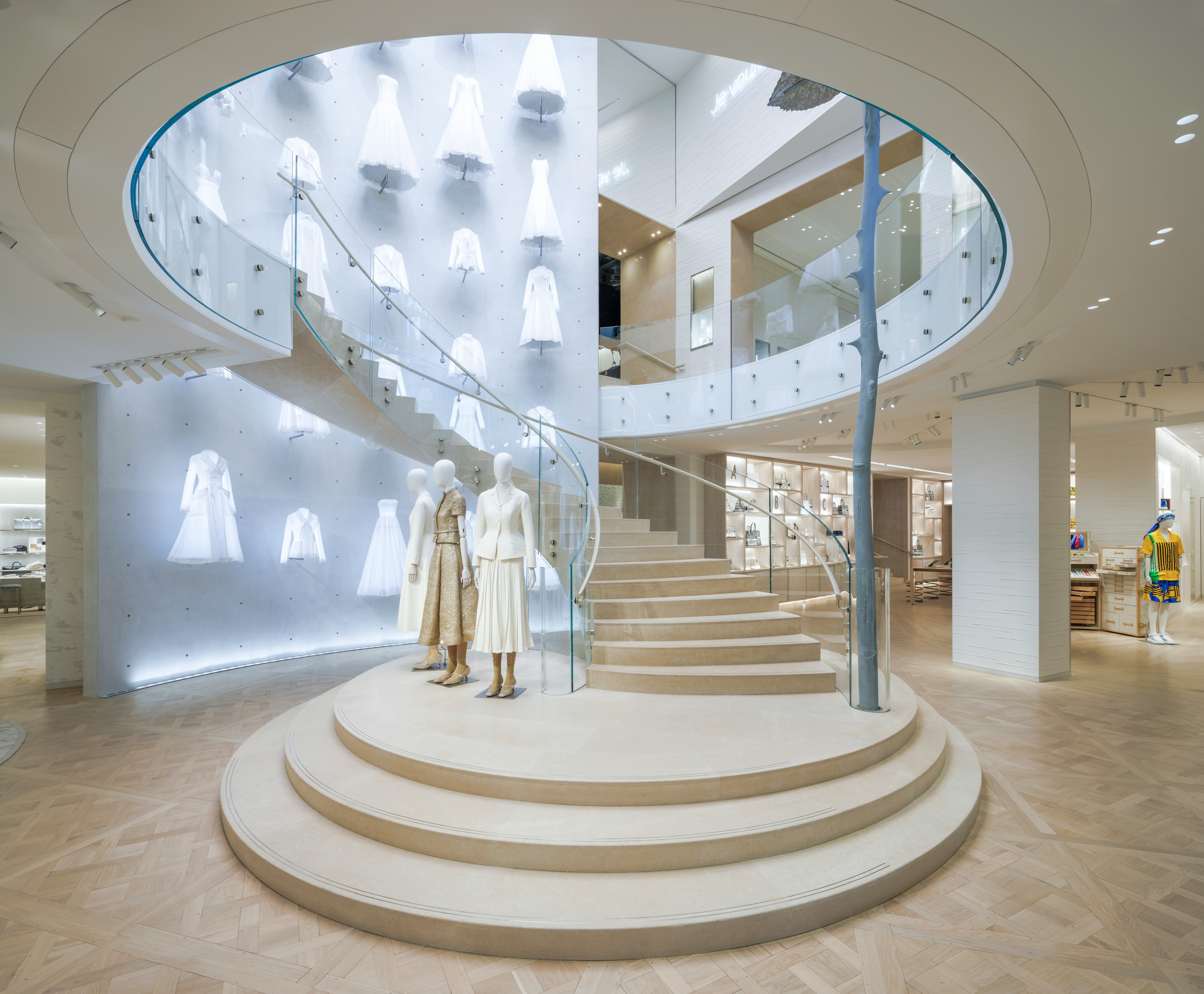 Dior reconstrói endereço histórico de Paris com grande complexo e