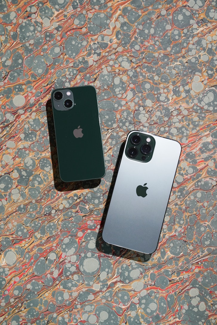 We Got The Green Iphone 13 Pro Max And Iphone 13 Mini Early