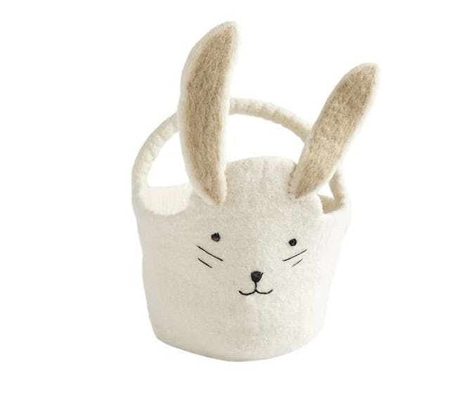 These bunny baskets will definitely give you the warm and fuzzies.