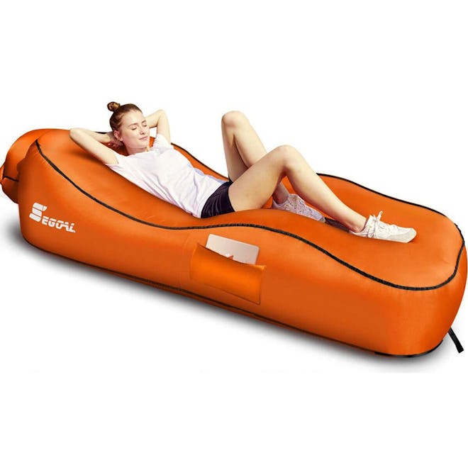 SEGOAL Ergonomic Inflatable Lounger