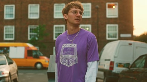 Glass Animals' "Heat Wave" music video still