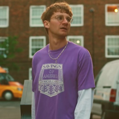 Glass Animals' “Heat Wave” music video still