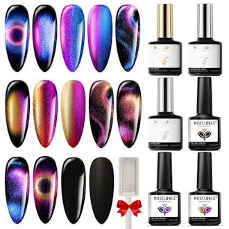 Cat Eye Nails Are 2022's Coolest New Multidimensional Manicure Cat Eye Nails Are 2022'S Coolest New Multidimensional Manicure