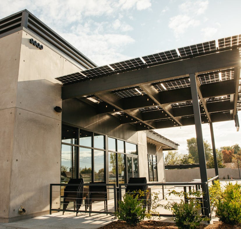 Starbucks’ new reusable cup plan for mobile order, drive-thru, and in-store is big.