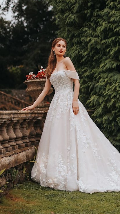 Beauty And The Beast Wedding Dresses Inspired By Belle Are Magical Beauty And The Beast Wedding Dresses Inspired By Belle Are Magical