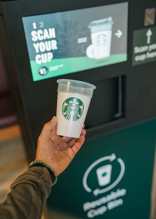 Starbucks’ new reusable cup plan for mobile order, drive-thru, and in-store is big.