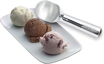 Zeroll Heat-Conductive Ice Cream Scoop