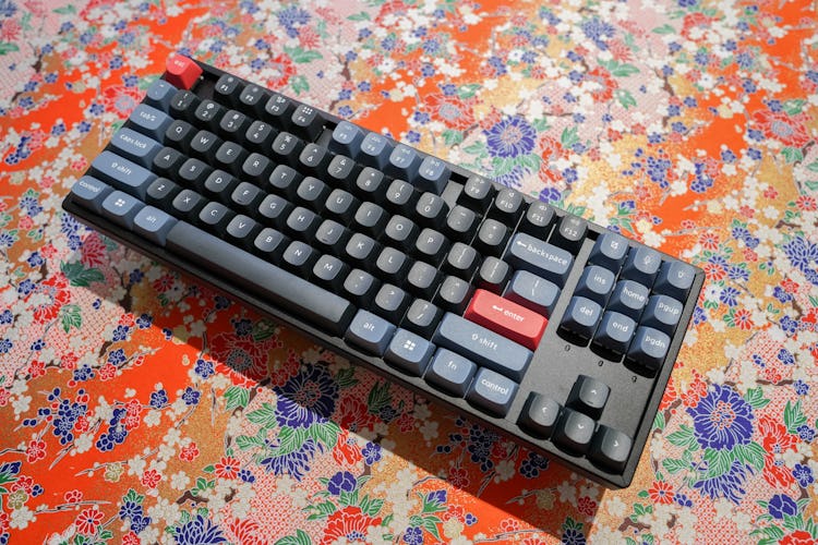 Keychron K8 Pro has an 80 percent Tenkeyless (TKL) layout.