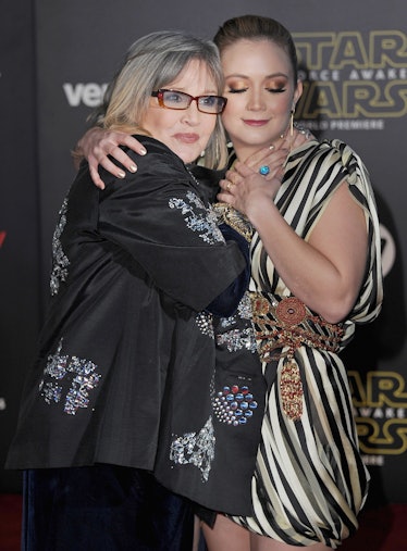 Billie Lourd hugging late mother Carrie Fisher, years before her wedding day.