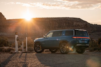 Rivian R1S