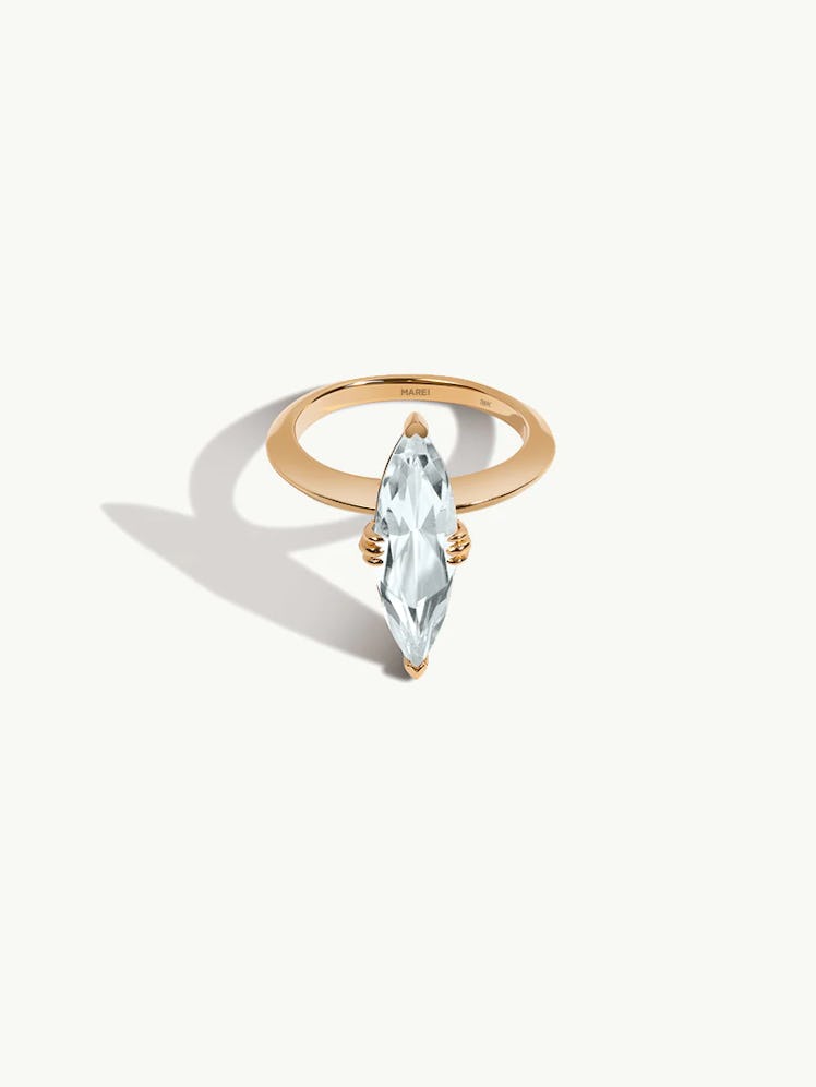 Knife edge ring kite with a marquise diamond