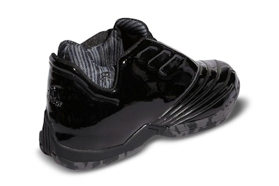 Desear Tulipanes microondas Adidas' T-Mac 2 'Black Patent' basketball shoe has Jordan 11 vibes