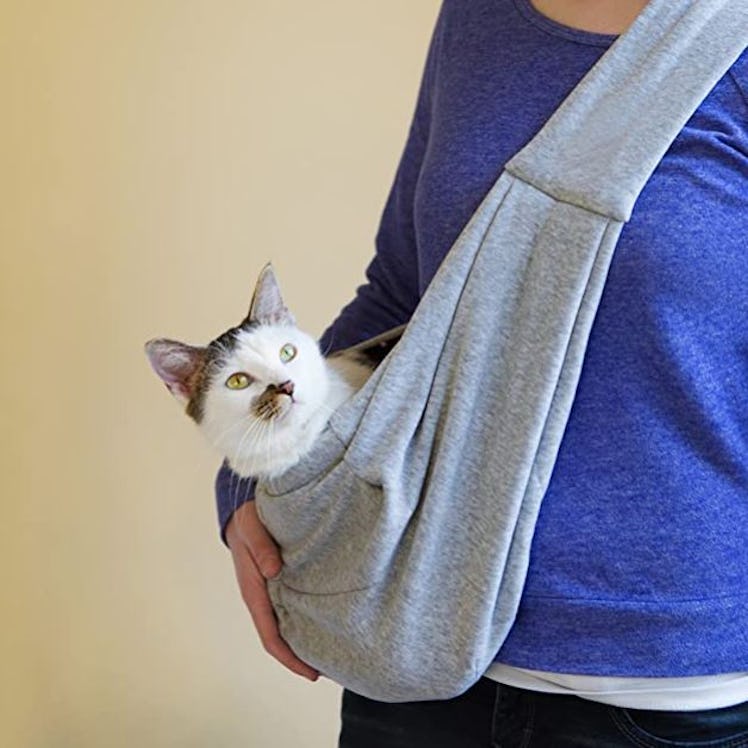 iPrimio Dog and Cat Sling Carrier