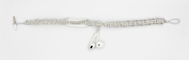 Corrina Goutos wired headphone necklace TikTok Abercrombie-core trend