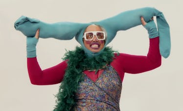 The 'Drag Race' Season 14, Episode 9 sneak peek clip shows a photobombing mini challenge.
