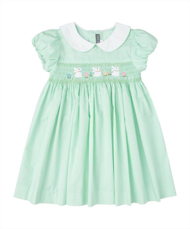 Picture your baby girl in this green Easter dress with its adorable collar.