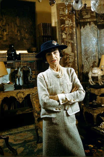 Coco Chanel in her apartment