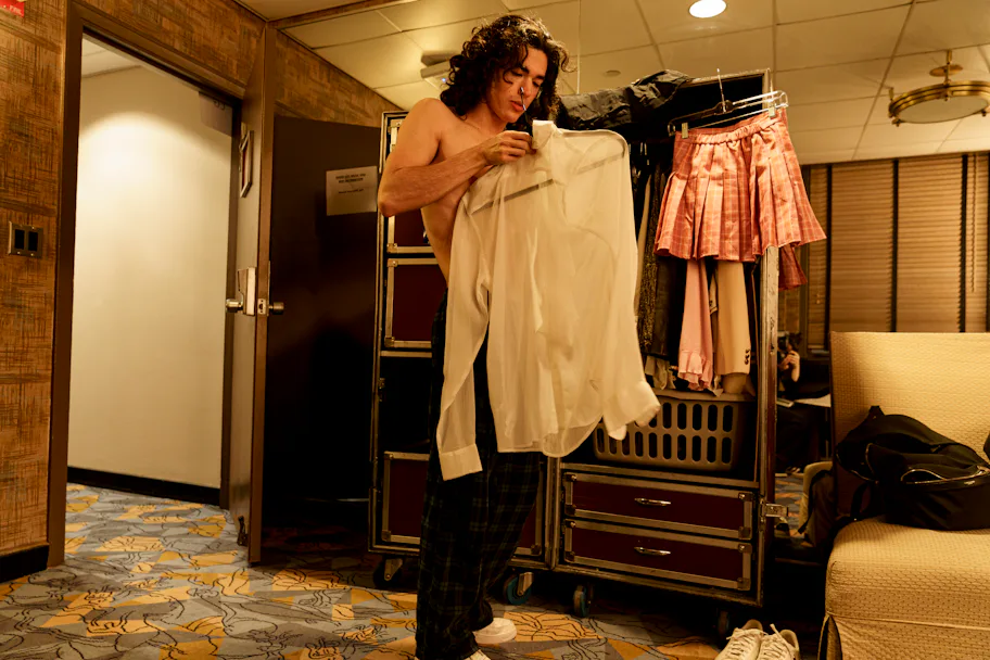 Conan Gray's Tour Outfits Highlight His Love Of Vintage & Thrifting