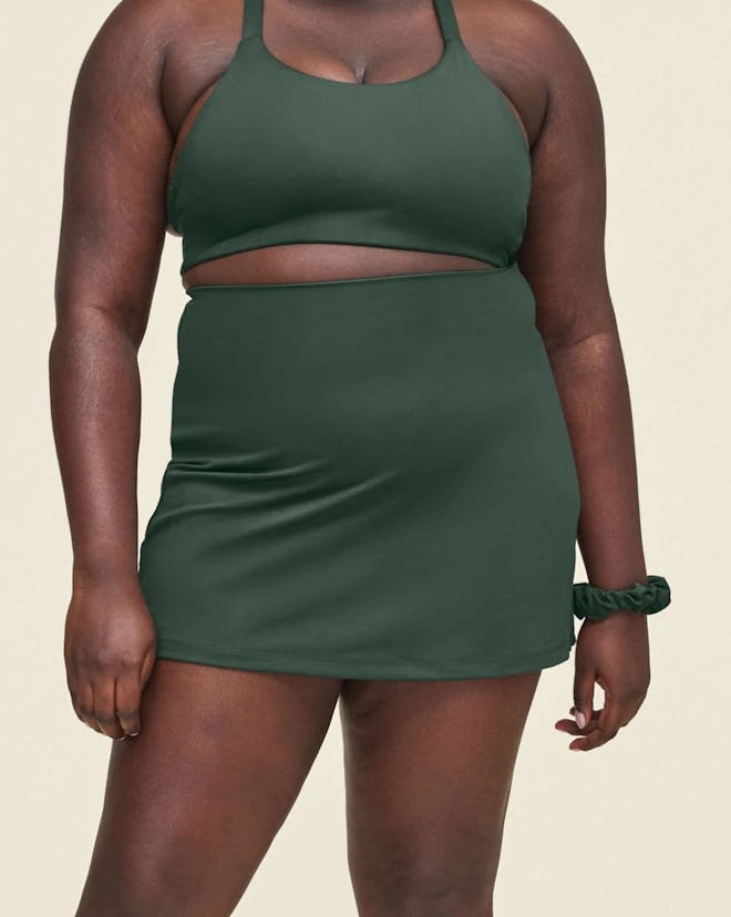 The Girlfriend Collective Moss Sport Skirt highlights your great legs for summer