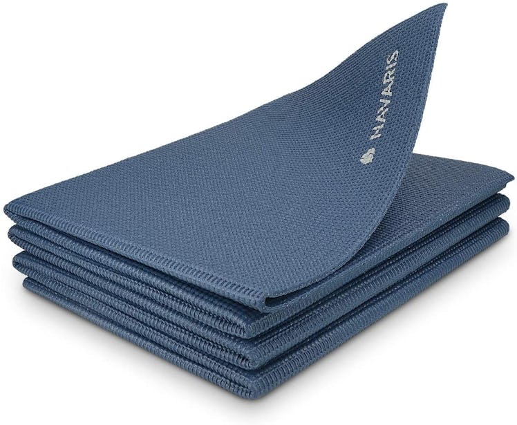 Navaris Foldable Yoga Mat for Travel