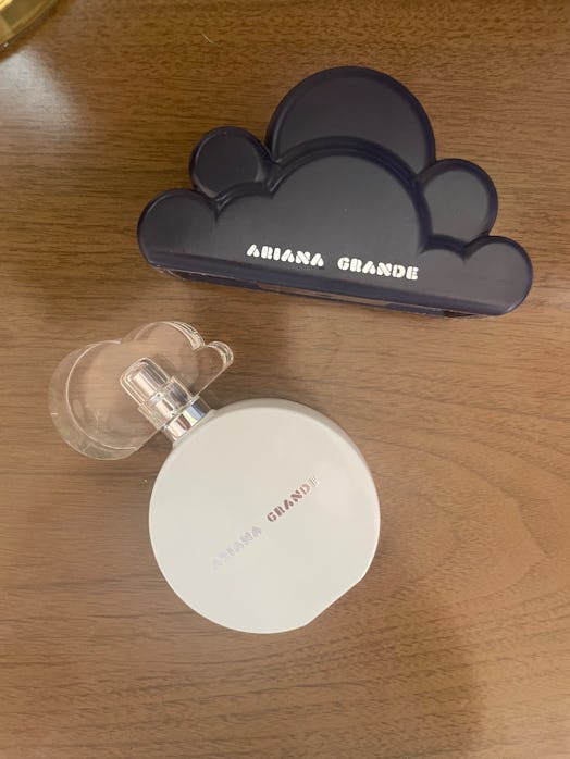 Ariana Grande's Cloud Perfume black bottle