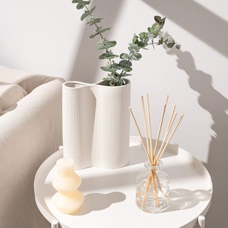 Luxe Infinity White Vase