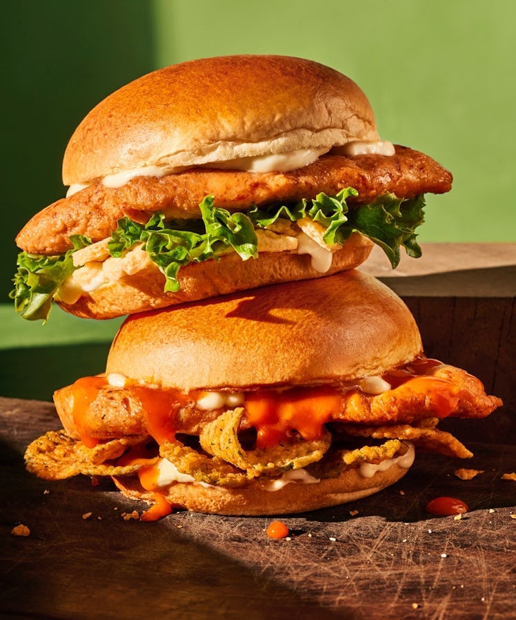 Panera’s Chef’s Chicken Sandwiches review: pick from Signature or Spicy flavors.