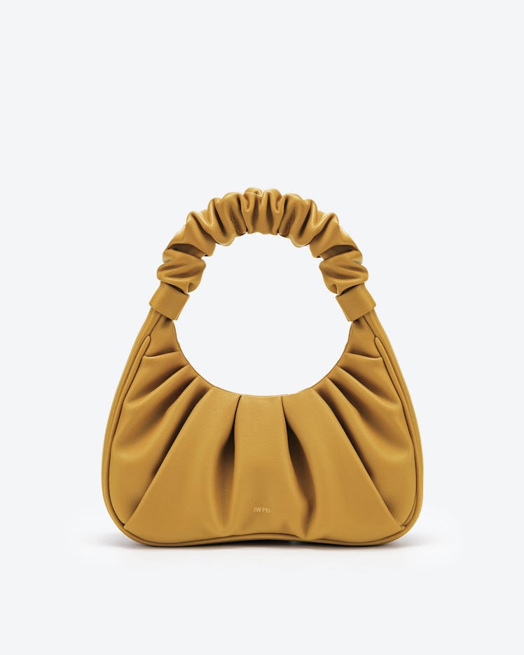 2022 handbag trends unusual colors mustard yellow leather 