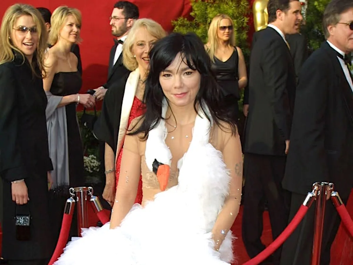 oscars red carpet worst dressed The Worst Oscar Dresses of All Time