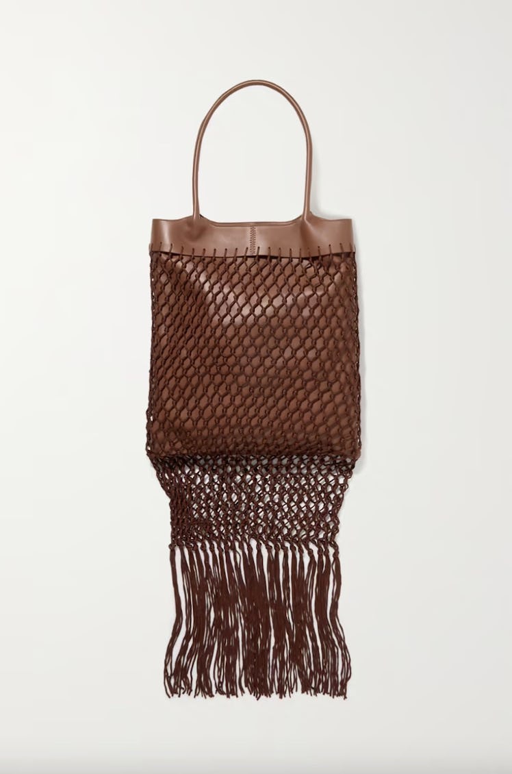 2022 fringe trend gabriela hearst brown fringed macramé silk and leather tote