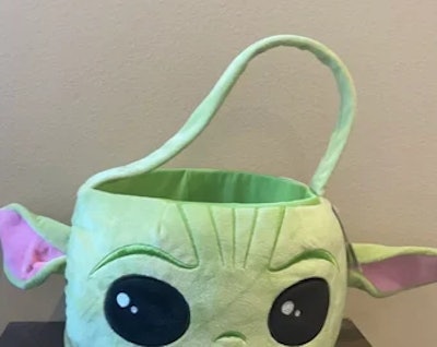 Star Wars baby Yoda Easter Basket